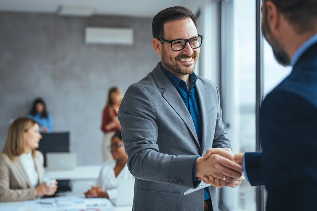 Bitrix24-Vergleich mit BSI Customer Suite