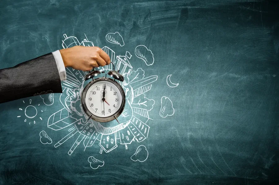 Die 9 wichtigsten Funktionen von Zeitmanagement-Tools für Mitarbeiter