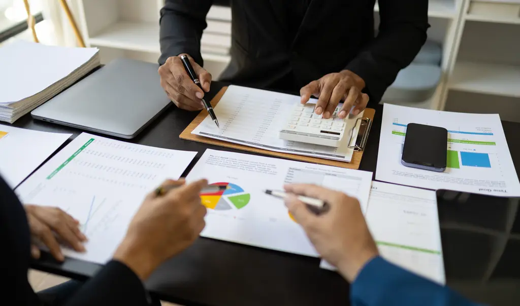 Wie ein CRM für Kanzleien die Mandantenkommunikation papierlos und DSGVO-sicher macht