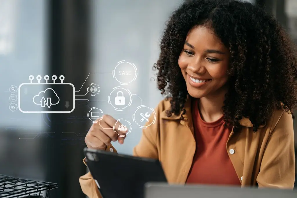 8 erfolgreiche Strategien für Hybride Kommunikation im Unternehmen