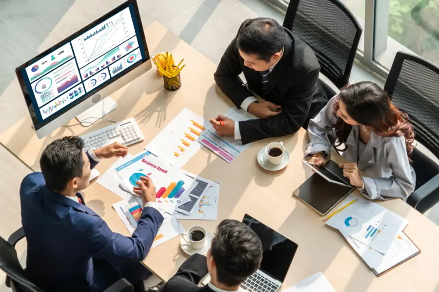 Projektmanagement-Tools-Vergleich: Bitrix24 vs. awork