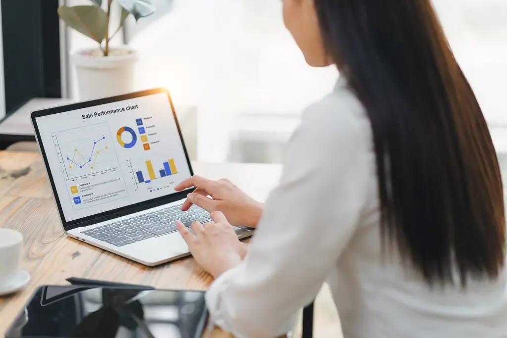 CRM-Daten bereinigen - Dubletten, leere Felder und Altbestände