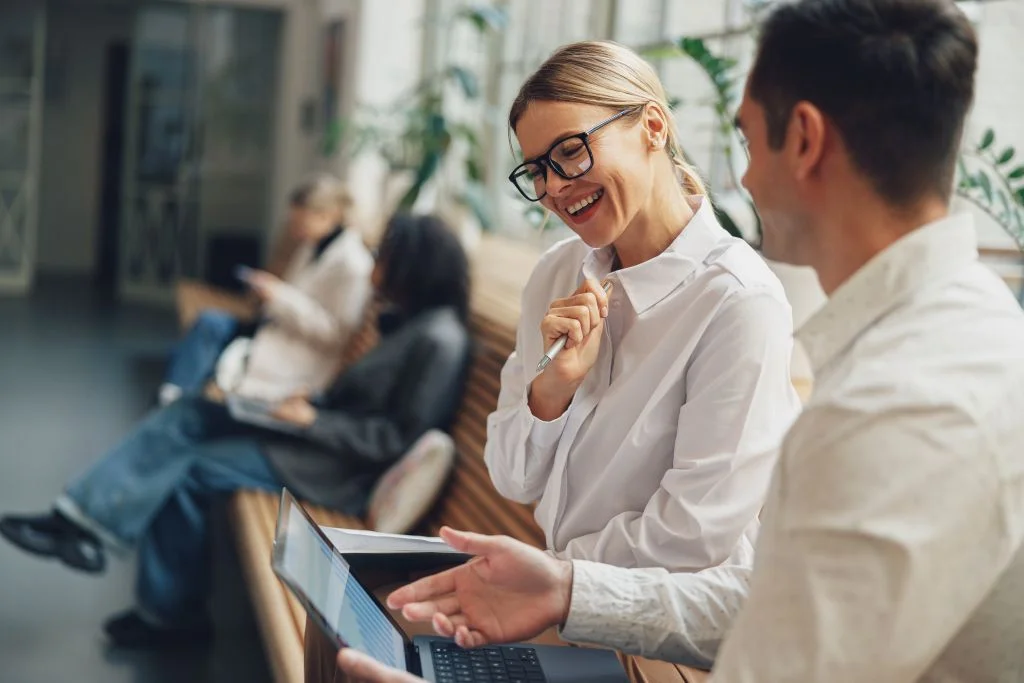 Tipps zur Integration von KI in CRM für personalisierte Kundenansprache