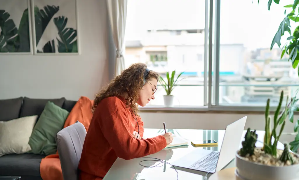 Zeitmanagement im Homeoffice – sichtbare Zeitblöcke, unsichtbares Micromanagement