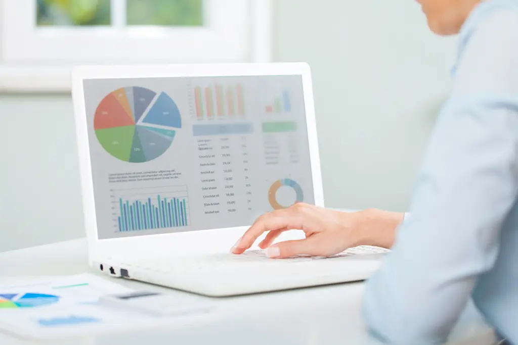 CRM für SaaS-Unternehmen: Warum die ersten 30 Tage über Churn oder Bindung entscheiden
