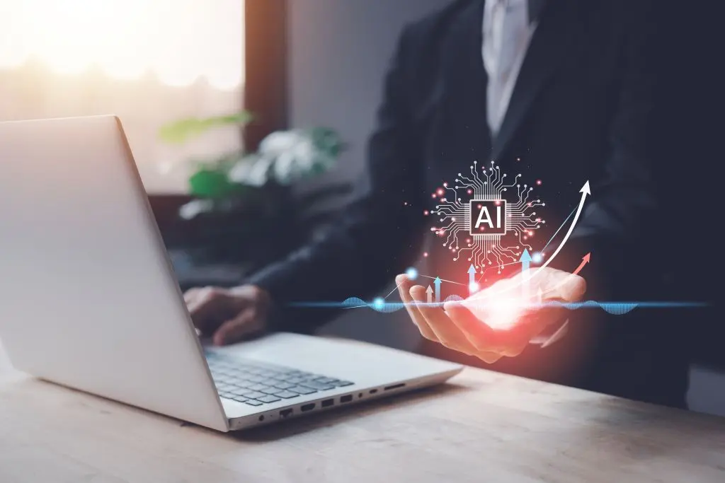 Wie treffen KI-Algorithmen Prognosen zu Kundenverhalten, Umsatzentwicklung und Markttrends?