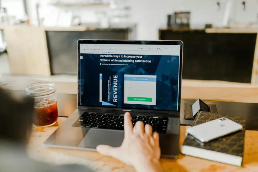 Wie entwickeln Sie eine wettbewerbsfähige und effektive Preisstrategie für Ihren E-Commerce