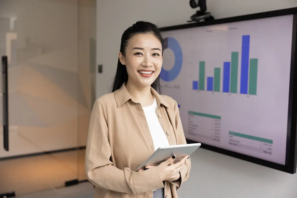 Datengetriebene Entscheidungen: Die neue Ära der CRM Data-Analyse Datengetriebene Entscheidungen: Die neue Ära der CRM Data-Analyse