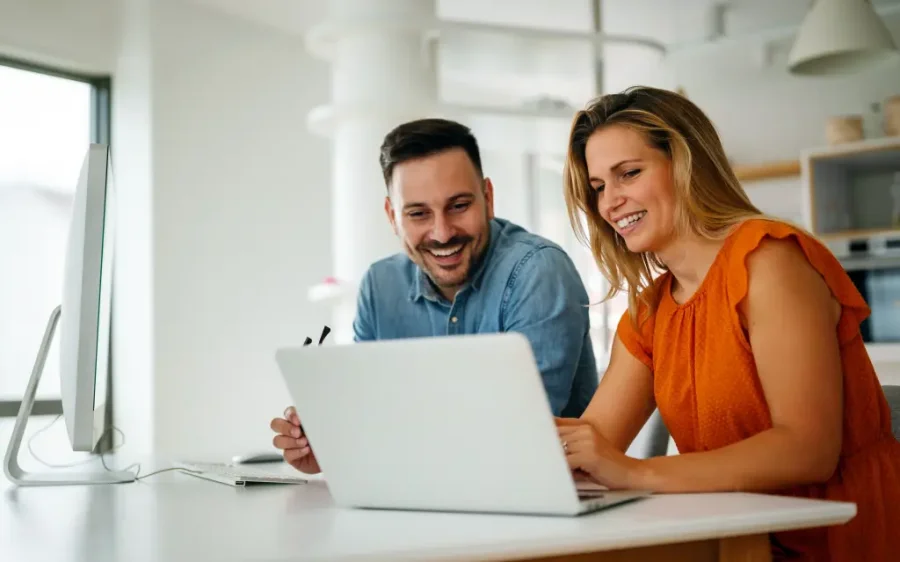Bitrix24 versus Pipedrive – Welches CRM-System ist das beste?