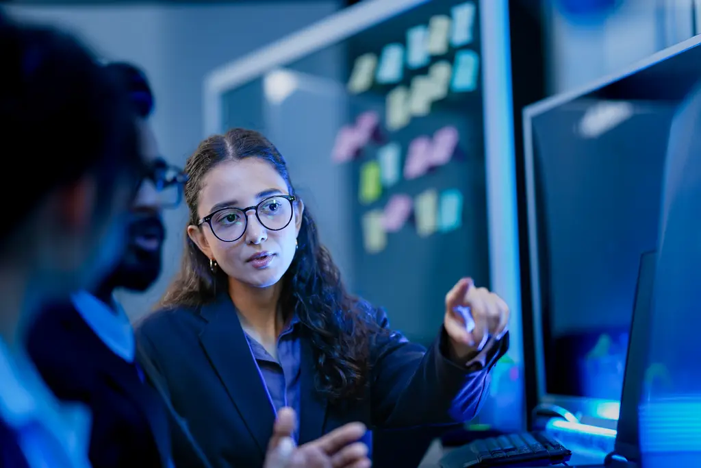 Brainstorming, das liefert: digitale Whiteboards und ein Budget in 7 Tagen Brainstorming, das liefert: digitale Whiteboards und ein Budget in 7 Tagen